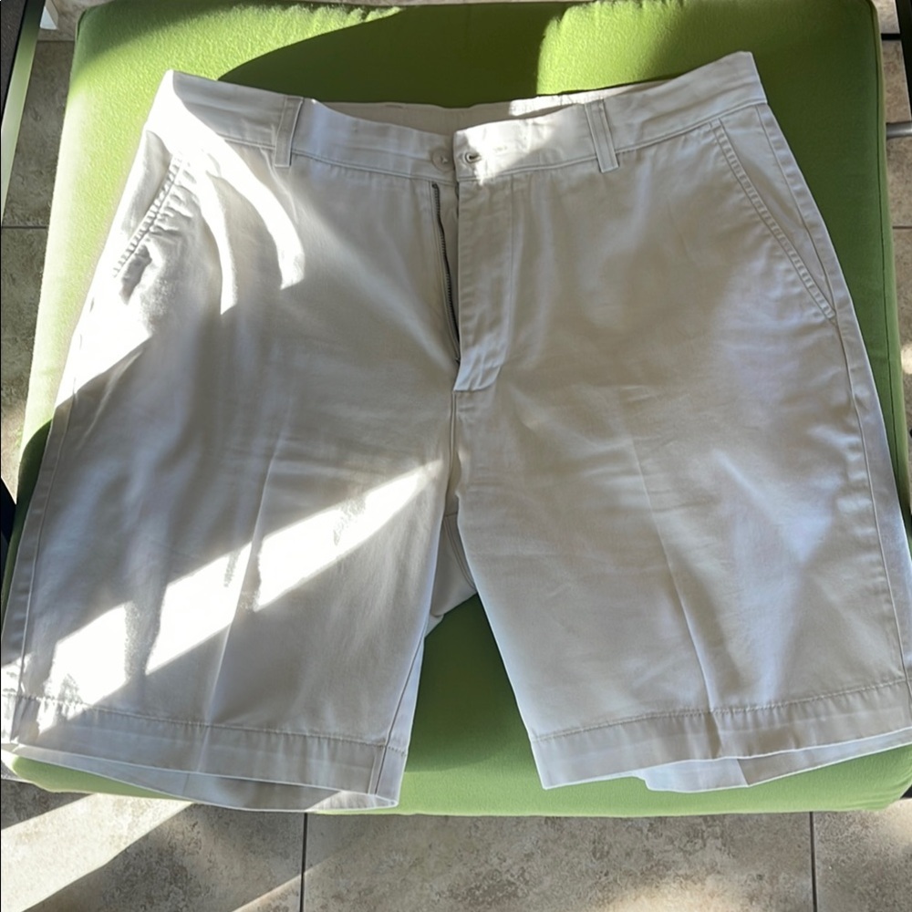 White Flat Front Casual Shorts